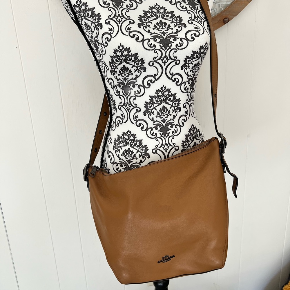 XL Coach crossbody authentic purse
